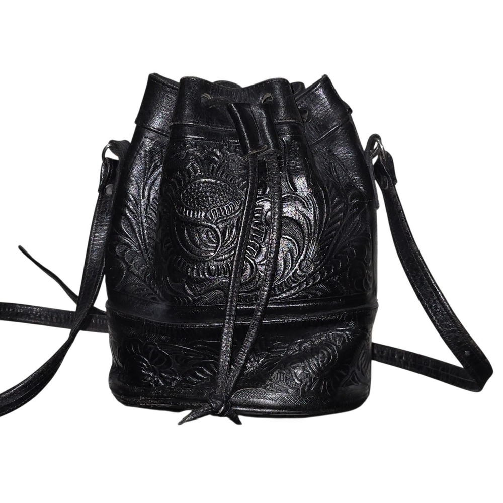 VINTAGE Y2K Mexican Artisan Embossed Leather Crossbody Bucket Purse Black Tooled